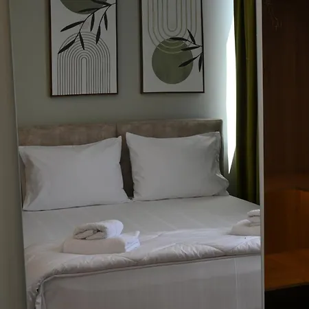 Apartment Stayin Tirana
