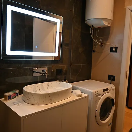 Stayin Apartment Tirana
