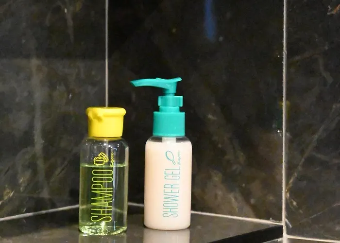 Stayin Lägenhet Tirana